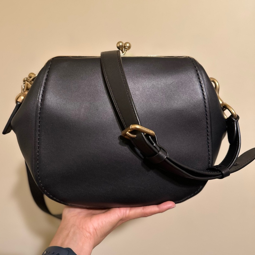 Coach Kisslock Frame Bag in Black